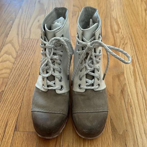 Sorel PDX wedge in sea salt sz 8.5 million not scuffs shown in photos good cond - Picture 1 of 9